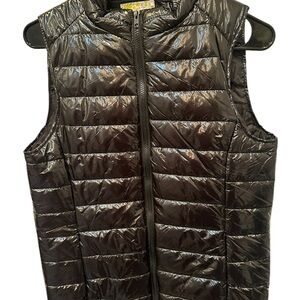 Daisy Shiny Black Puffer Vest